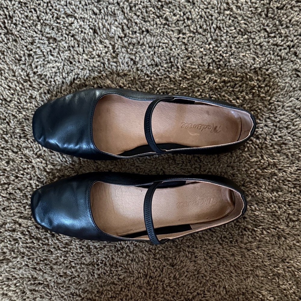 Madewell Greta Black Leather Flats - Picture 4 of 5